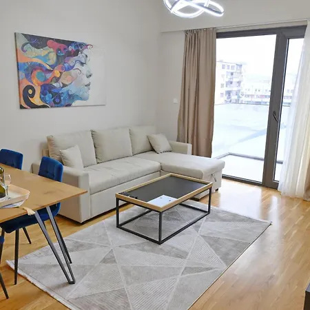 Diamond Cozy Centre * Skopje