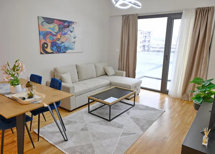 Diamond Cozy Centre * Skopje